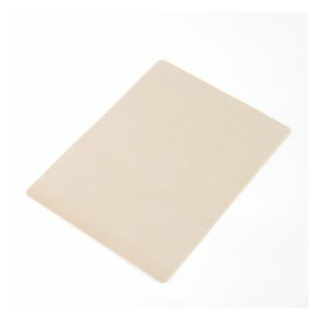 1 tyhjä harjoitusnahka